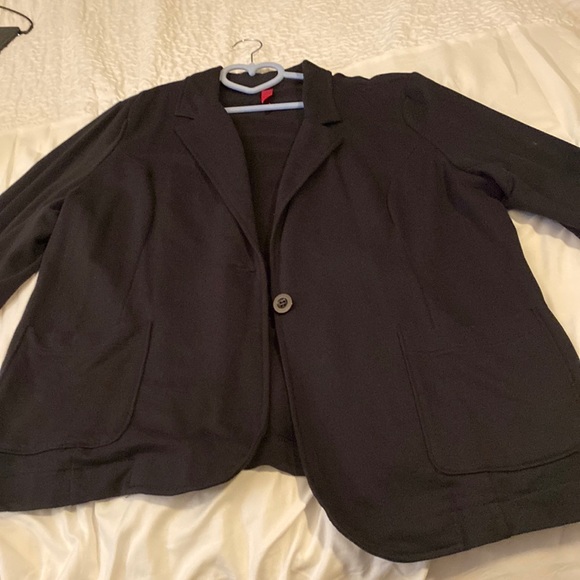 Blazer - Picture 1 of 4